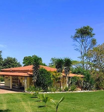 Madre & Hija Hotel Piedade  Exterior photo